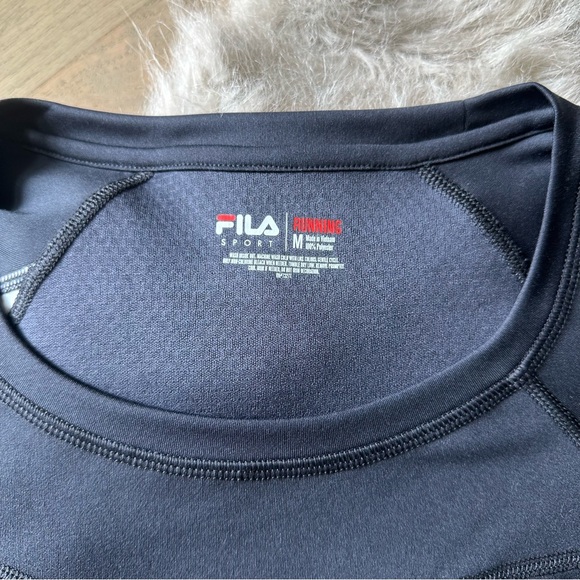 FILA Leopard Print Accent Sport Top - Size Medium - Black, Blue, Green - Picture 2 of 3